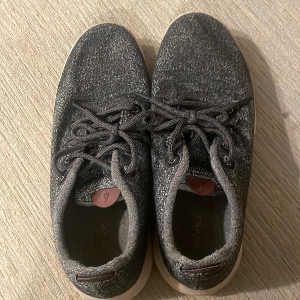 Gray allbirds men’s shoes
